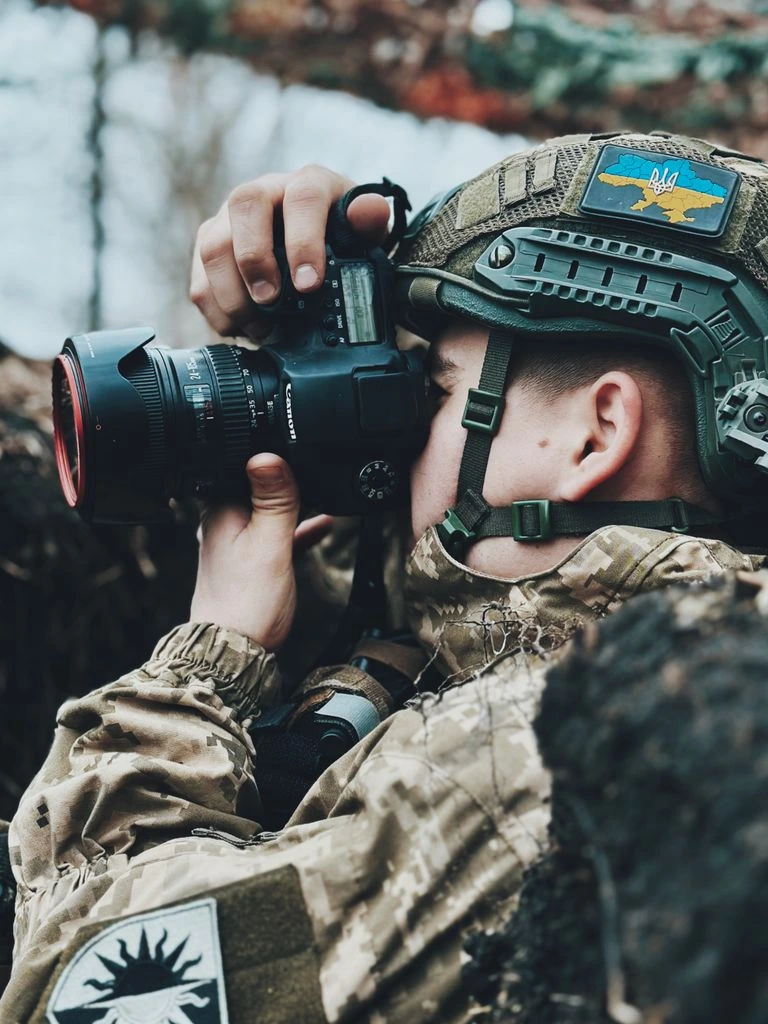 Pure-I SWIR-300 ruggedized module for aerospace ISR payload