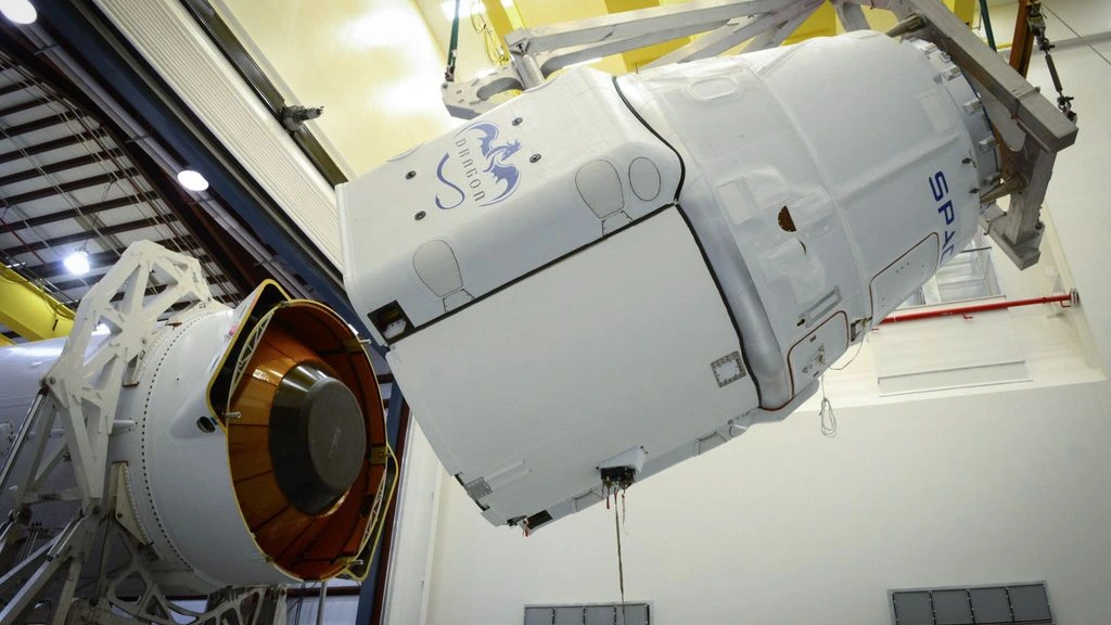 Aerospace SWIR/MWIR integration